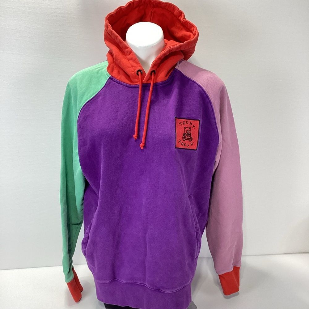Teddy Fresh Hoodie Streetwear with Bear Patch Multicolor M